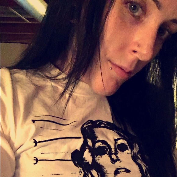 Meet your Posher, Kathleen - Picture 1 of 4